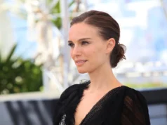 Познатата актерка го очекува своето трето дете на 45-годишна возраст – откако нејзиниот прв брак се распадна