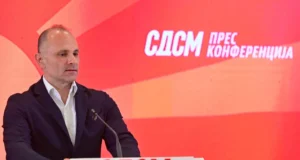 СДСМ прашува: Кој е овде луд?