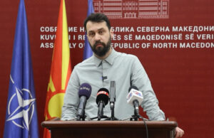 Исмаил: Ако државата има „обезбедено“ пари за лекување, зошто граѓаните молат за донации