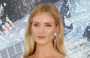 (Видео/Фото) Роузи Хантингтон-Вајтли стана сензација на социјалните мрежи