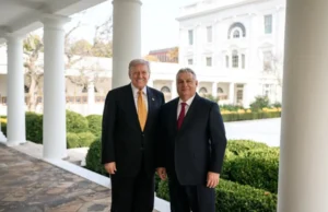 Трамп: Излезете и гласајте за Виктор Орбан