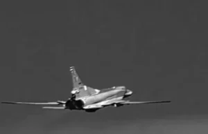 (Видео) Ловците на НАТО пресретнаа руски стратешки бомбардери над Балтикот, објавена е снимка