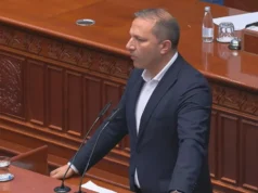 Спасовски до Трипуновски: Дали 1.500 вработени во земјоделство ги оставивте без здравствено осигурување?