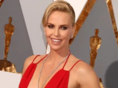 (Фото) Фатална русокоса ги излуде луѓето со жешки фотографии во бикини: „Божицата се буди“