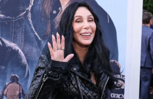 Шер 15 години не знаела дека има внука: Синот ја криел вистината