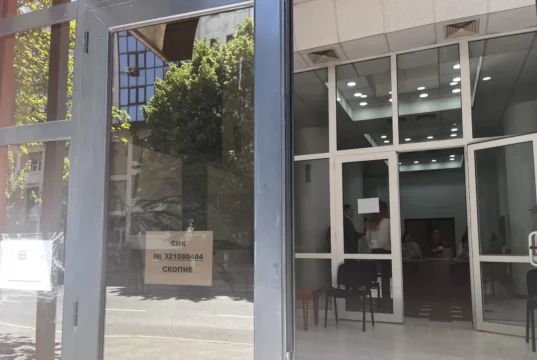 До 15:30 часот, 350 бугарски граѓани во Северна Македонија, гласале на изборите во Бугарија