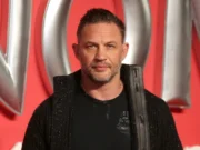 (Фото) Ниту трага од тој заводник – познатиот убавец изневери: „Ми се плаче кога го гледам“