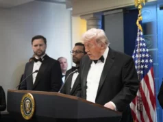 Пукање на вечерата со дописниците од Белата куќа, евакуирани Доналд Трамп и првата дама Меланија