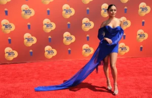 (Фото) Актерка го покажа ненадејното опаѓање на косата, ги шокираше сите: „Започна“