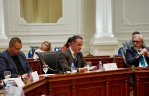 Алиу: Тутунот е одговорен за над 3.600 смртни случаи годишно во Македонија