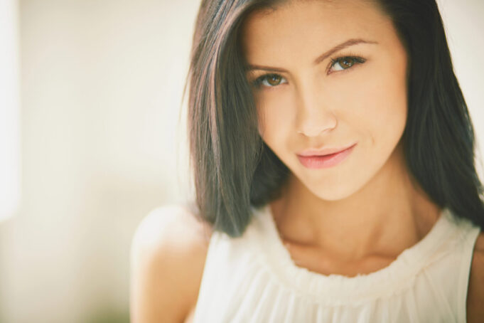 zena-Depositphotos_32904537_XL