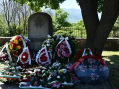 (Галерија) Денот на храброста и празникот на Бугарската армија – 6 мај, беше одбележан на бугарскиот воен меморијал во село Ново Село, Република Северна Македонија