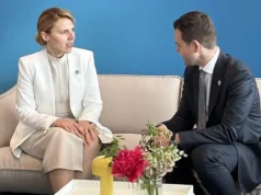 Петрова до Скопје: Не барајте конфликт со Софија, исполнете ги обврските