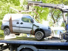 Меџити: Започна отстранувањето на над 200 хаварисани и напуштени возила во Чаир
