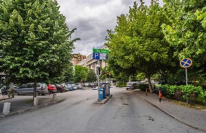 Нов систем во Центар: Бесплатно паркирање за едно возило по стан во зоната, нови правила за жителите