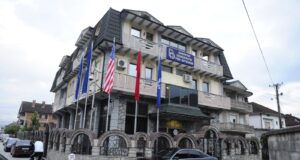 „Вреди“: Партијата од „Соравија“ и милионерите од Мала Речица не можат да го поднесат редот во Чаир