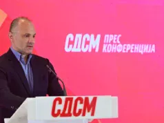 Филипче: Мицкоски намерно ја турка Македонија во изолација за да ја заштити криминалната банда