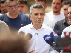 ДУИ: Изет Меџити, промоторот на бруталниот непотизам во политиката на Албанците