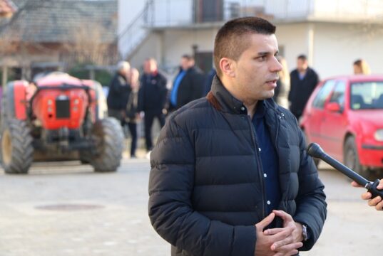 Љупчо Николовски повикан на информативен разговор, тврди дека станува збор за „монтиран случај“
