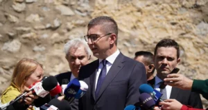 Мицкоски со рокови за железничките мегапроекти: Брзата пруга на Коридор 10 стартува догодина, Коридор 8 да заврши до 2030