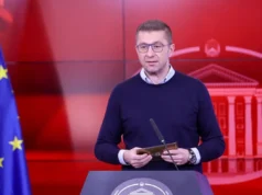 Мицкоски до Реџепи: Вие сте лицемерни патриоти од „Али експрес“, во опозиција создавате етнички конфликт, на власт промовирате зелени агенди