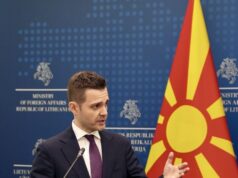 Муцунски се фали со пари кои ги добија сите кандидати од ЕУ, прашањето е колку пари губиме, велат од СДСМ