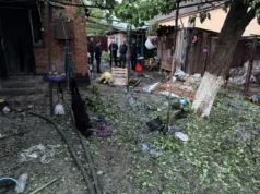 (Фото) Руски дрон погоди куќа во Украина, деветмесечно бебе ја изгуби ногата