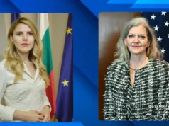Шефицата на бугарската дипломатија Петрова разговараше со потсекретарката за политички прашања во Стејт департментот Алисон Хукер за безвизниот режим и стратешкото партнерство меѓу Бугарија и САД