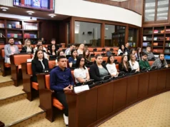 Средношколци ги отворија клучните прашања пред пратениците