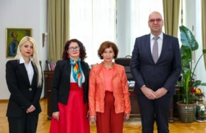 Средба на Сиљановска-Давкова со претставници на СОС Детско село Македонија