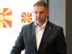 Општина Карпош: Лукровски е на боледување, нема дадено оставка
