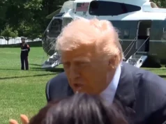 (Видео) Трамп до новинарка: Ја дуплирав големината на балската сала, глупава личност