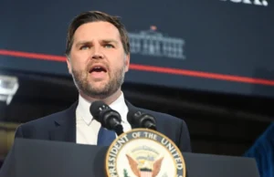 Венс го брани Трамп: „Ова не е вечна војна, ќе си ја завршиме работата и ќе си одиме дома“