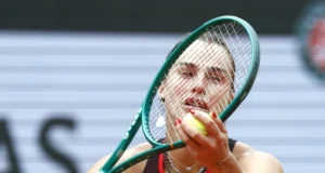 (Фото) Арина Сабаленка носеше накит вреден 88.000 евра на теренот