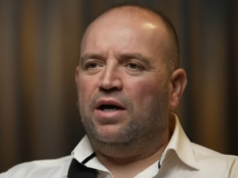 Сириецот кој спаси Евреи на плажа во Сиднеј обвинет за напад врз неговиот татко