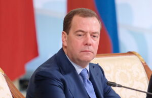 Медведев: Му покажавме на целиот свет дека Русија може да се справи со најголемите предизвици