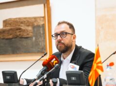 Неточно е тврдењето дека повеќе од една година не сме седнале на преговарачка маса со претставниците на синдикатите: Реагираат од Министерството за култура