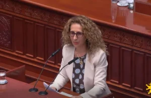 Петкова до Бочварски: Заборавивте ли дека во ваше време имаше протести, неисплатени плати и најголемо незадоволство кај земјоделците