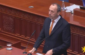 Петрушевски до Петровска: Единствено што направивте за земјоделието е бизнисот со марихуана кој го добиваа луѓе од вашата партија