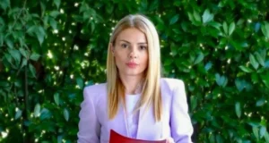 (Видео) Штерјова: Во Чаир законите не важат, со амин на ВМРО, ВЛЕН без Бадентер менува имиња на улици
