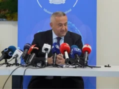 Клековски: Епидемијата во Гостивар се смирува, фокусот сега е на хепатит А и Е и на други заразни болести