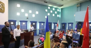 Меџити ги пречека делегациите на „Фолк Фест“ во Општина Чаир