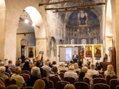 На „Охридско лето“ промовирана монографијата „Ана Липша-Тофовиќ“