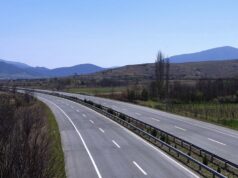 Поради сообраќајка во прекин сообраќајот на патот Крива Паланка – Куманово