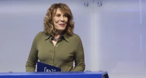 (Видео) Која е „Math Lady“? Актерката која стана меме сега има 79 години