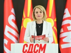 (Видео) „Водата што ја прогласија за ‘техничка’ и дека може да ја користат граѓаните на Гостивар има бактерија“, велат од СДСМ
