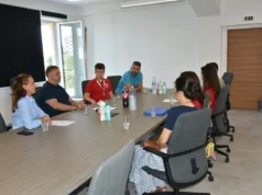 Младите математичари од Карпош на прием кај Лукровски