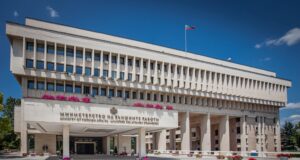 Бугарското МНР изрази сериозна загриженост поради новото одбивање на Судот во Кочани за лекувањето на Ива Михаилова