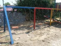 Обновено игралиштето во Нерези, Карпош најавува нови инвестиции во урбаната опрема