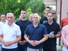 (Видео) Филипче: Власта е исплашена, посегна по децата, организаторите и напаѓачите мора да одговараат